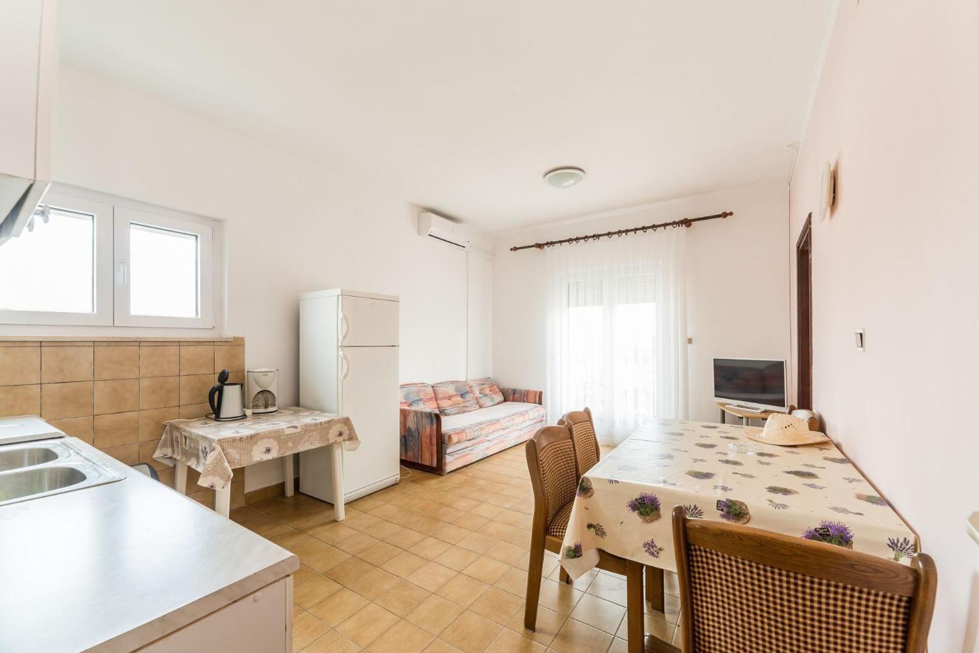 Apartments Ivica - With Parking 닌 외부 사진