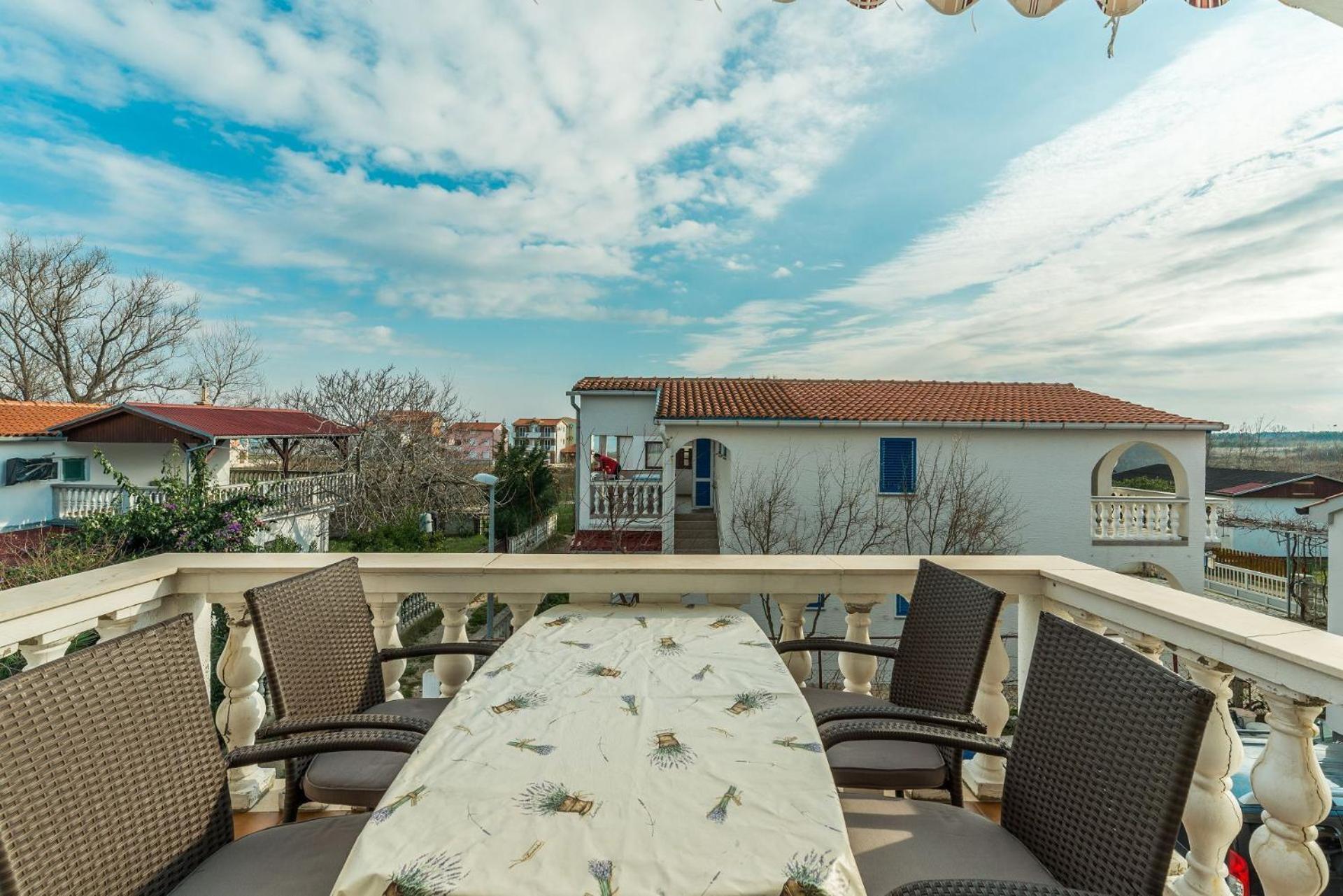 Apartments Ivica - With Parking 닌 외부 사진