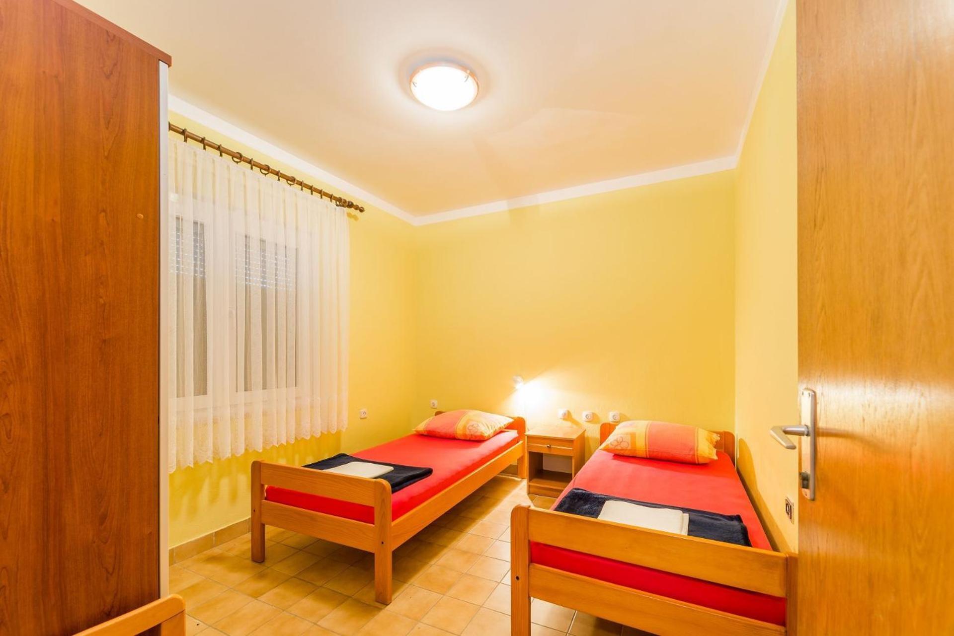 Apartments Ivica - With Parking 닌 외부 사진